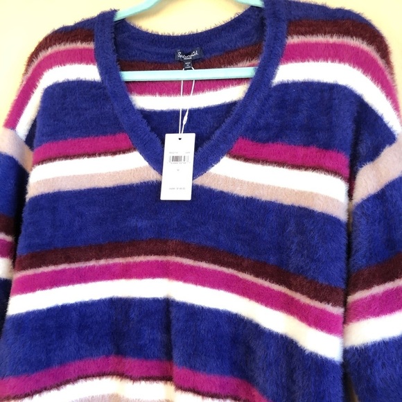 Splendid Striped Fuzzy V-neck Dolman Sleeve Sweater - Picture 3 of 10